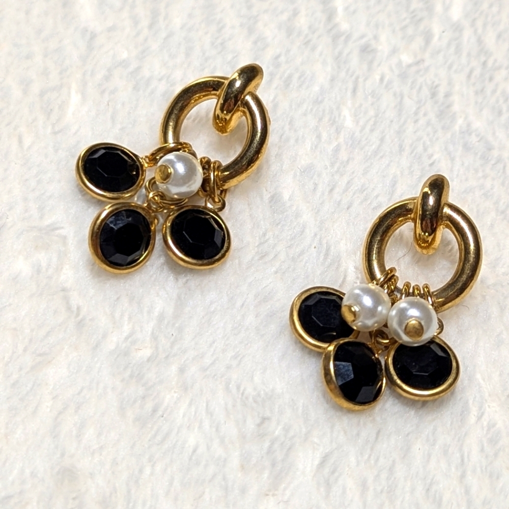 Elegant Goldtone, Black Crystal And Faux Pearl Pierced Dangle Earrings arrings - Picture 5 of 7